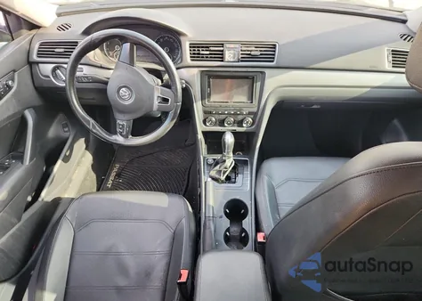 2015 Volkswagen Passat S z USA, uszkodzony, nr VIN 1VWAT7A31FC098358